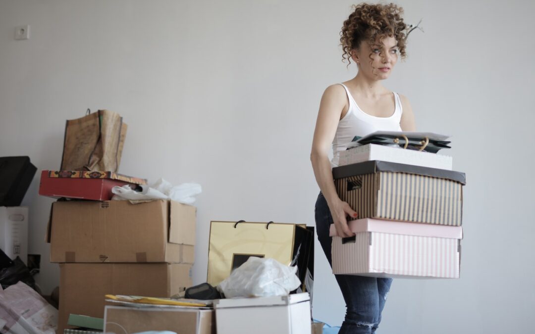 20 Fantastic Questions to ask yourself when decluttering!